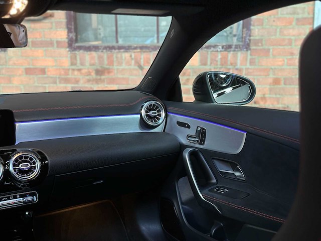 Mercedes-benz cla250 e amg limited business solution 160pk 2020 cla-klasse shooting brake plug-in hybrid, j-472-vn - afbeelding 32 van  68