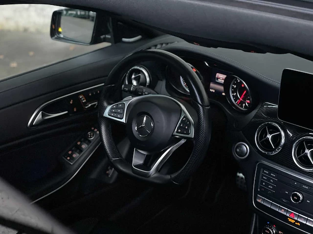 Mercedes-benz cla45 amg 4matic ambition 381pk 2017 cla-klasse shooting brake, l-823-dz - afbeelding 31 van  59