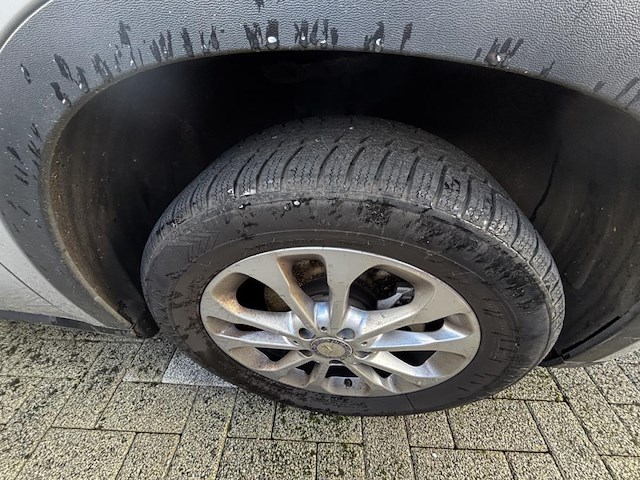 Mercedes-benz classe gla (x156) gla 180 122,2016 - afbeelding 15 van  25