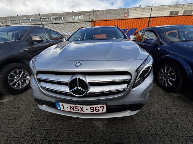 Mercedes-benz classe gla (x156) gla 180 122,2016 - afbeelding 12 van  25