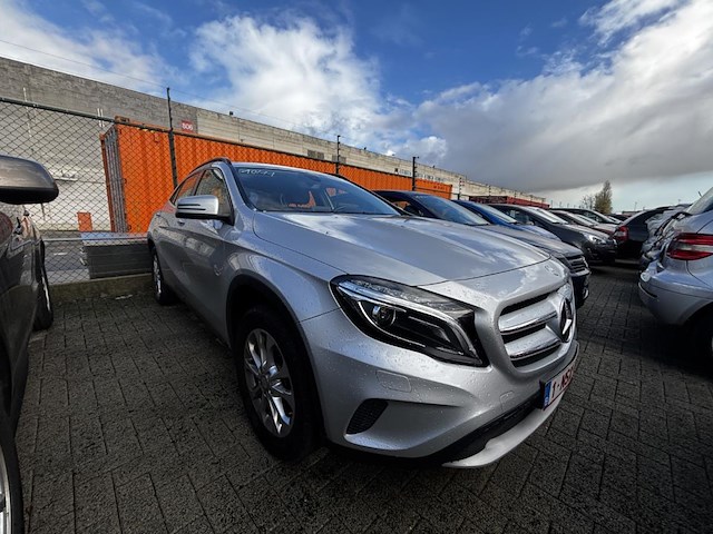 Mercedes-benz classe gla (x156) gla 180 122,2016 - afbeelding 19 van  25