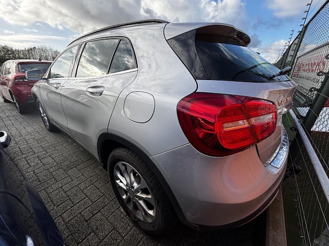 Mercedes-benz classe gla (x156) gla 180 122,2016 - afbeelding 21 van  25