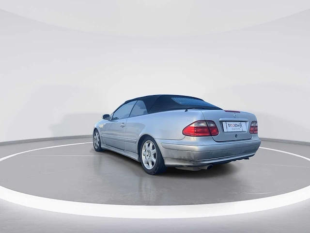 Mercedes-benz clk-klasse cabrio 200 avantgarde car 2000 | 50-jpg-6 i - afbeelding 18 van  21