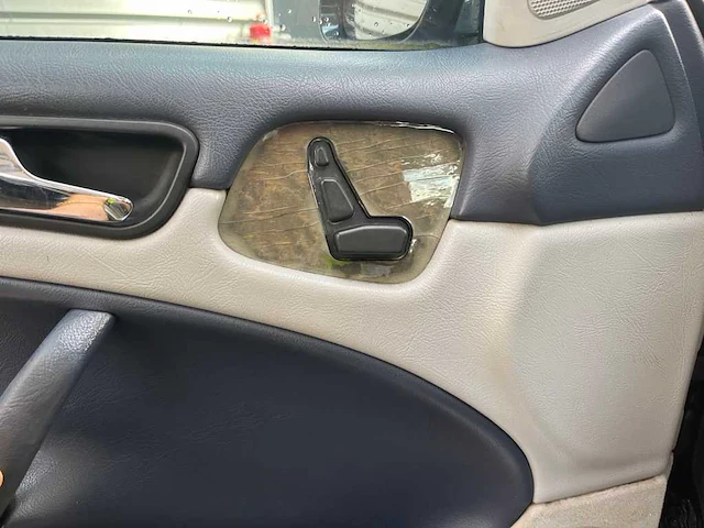 Mercedes-benz clk-klasse coupé 200 avantgarde , 70-ds-kr - afbeelding 5 van  19