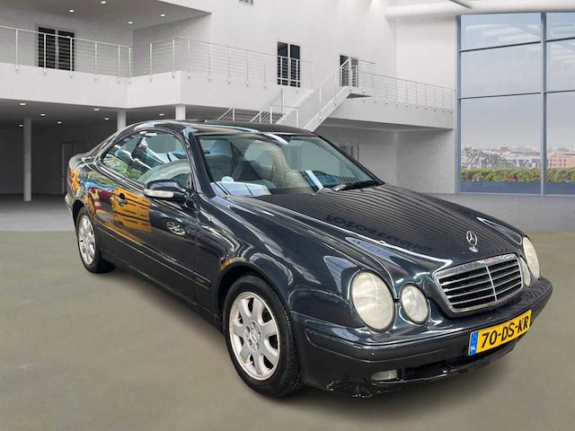 Mercedes-benz clk-klasse coupé 200 avantgarde , 70-ds-kr - afbeelding 12 van  19
