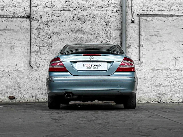 Mercedes-benz clk-klasse coupé 240 avantgarde 170pk 2002, l-564-pn - afbeelding 11 van  27