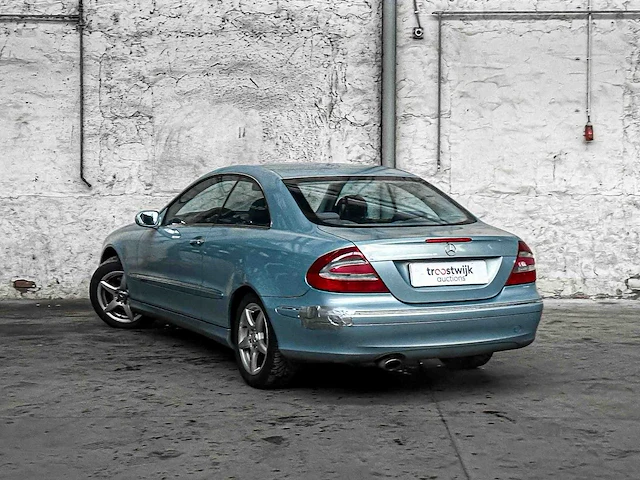 Mercedes-benz clk-klasse coupé 240 avantgarde 170pk 2002, l-564-pn - afbeelding 12 van  27