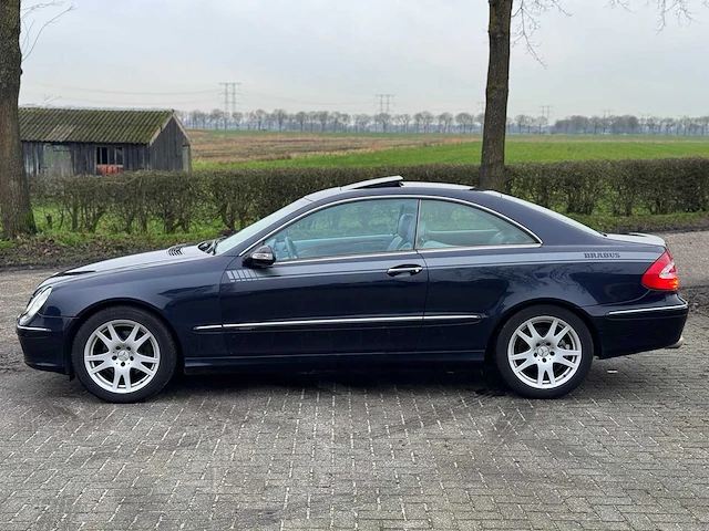 Mercedes benz clk-klasse coupé 320 avantgarde clk320 3.2 v6 44-jgl-9 - afbeelding 2 van  15