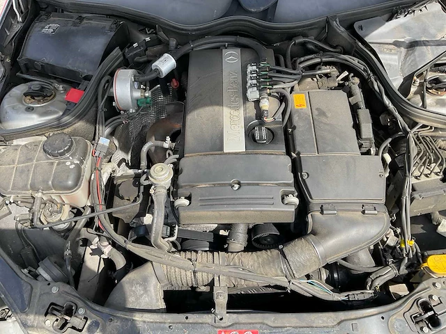 Mercedes-benz clk-klasse coupé personenauto - afbeelding 4 van  21