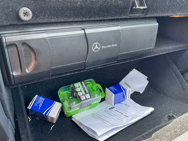 Mercedes-benz clk-klasse coupé personenauto - afbeelding 13 van  21
