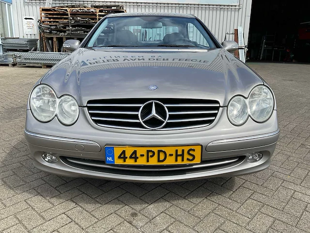 Mercedes-benz clk-klasse coupé personenauto - afbeelding 12 van  21