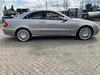 Mercedes-benz clk-klasse coupé personenauto - afbeelding 16 van  21