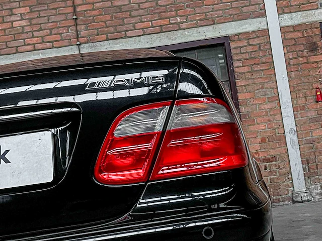 Mercedes-benz clk55 amg 5.4 v8 347pk 2001 youngtimer - afbeelding 6 van  40