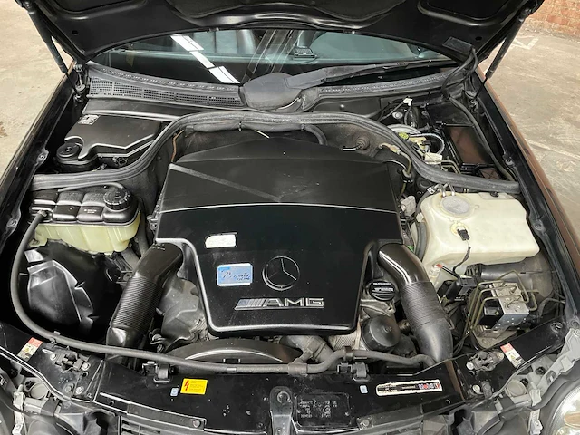 Mercedes-benz clk55 amg 5.4 v8 347pk 2001 youngtimer - afbeelding 31 van  40