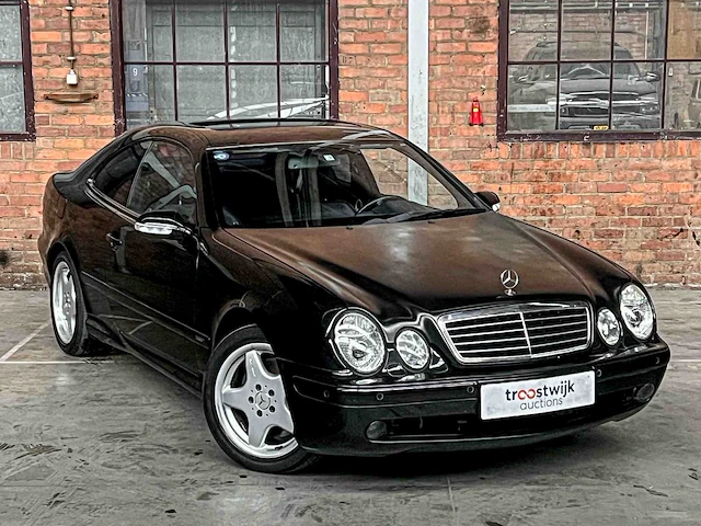 Mercedes-benz clk55 amg 5.4 v8 347pk 2001 youngtimer - afbeelding 38 van  40