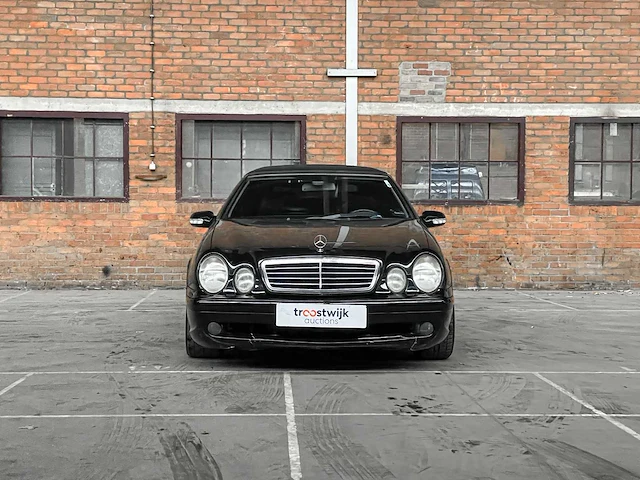 Mercedes-benz clk55 amg cabriolet 5.4 v8 367pk 2002 clk-klasse youngtimer - afbeelding 29 van  34