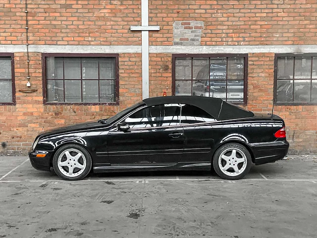 Mercedes-benz clk55 amg cabriolet 5.4 v8 367pk 2002 clk-klasse youngtimer - afbeelding 8 van  34