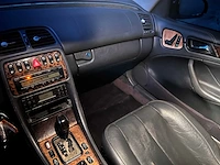 Mercedes-benz clk55 amg cabriolet 5.4 v8 367pk 2002 clk-klasse youngtimer - afbeelding 11 van  34