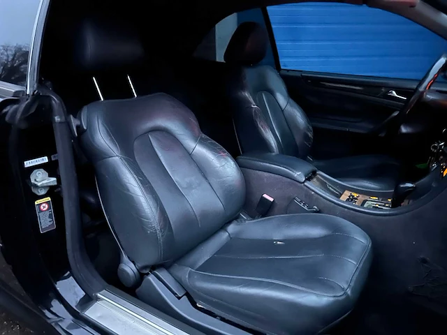 Mercedes-benz clk55 amg cabriolet 5.4 v8 367pk 2002 clk-klasse youngtimer - afbeelding 20 van  34