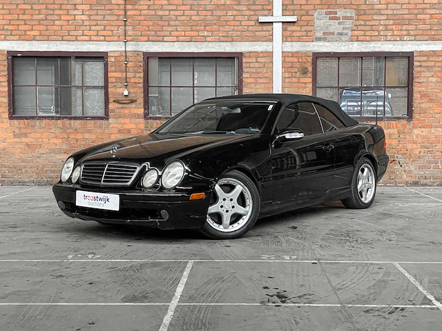 Mercedes-benz clk55 amg cabriolet 5.4 v8 367pk 2002 clk-klasse youngtimer - afbeelding 1 van  34