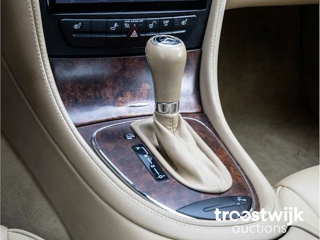 Mercedes-benz cls-klasse 300 automaat 2009 vol leer navigatie stoelverwarming parkeersensoren, s-495-gt - afbeelding 11 van  26