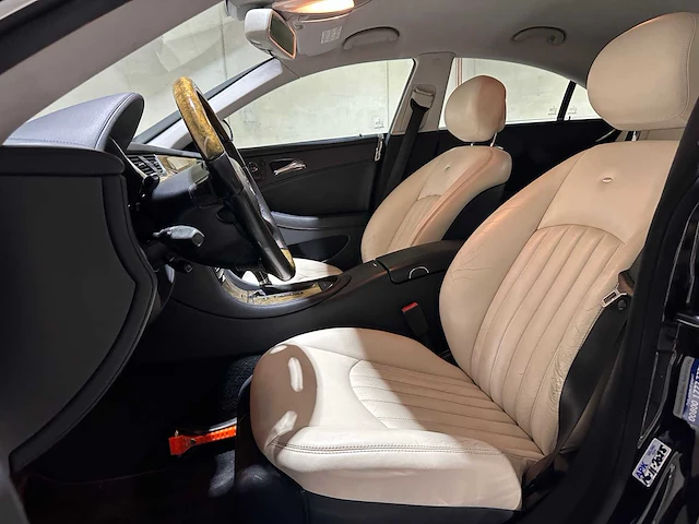 Mercedes-benz cls320 cdi 3.0 v6 prestige 224pk 2008 cls-klasse, 73-zf-gr youngtimer - afbeelding 26 van  41