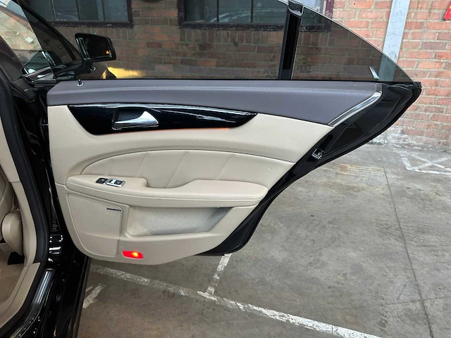 Mercedes-benz cls350 amg 3.5 v6 306pk 2011 cls-klasse, 4-kft-55 - afbeelding 28 van  45