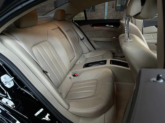Mercedes-benz cls350 amg 3.5 v6 306pk 2011 cls-klasse, 4-kft-55 - afbeelding 36 van  45