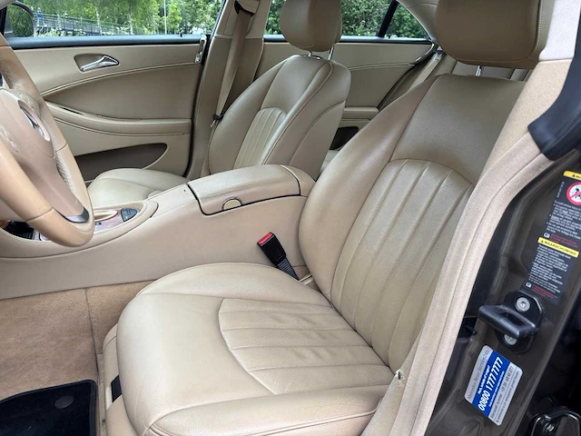 Mercedes-benz cls350 cgi prestige plus automaat; 29-hrz-1 - afbeelding 19 van  19