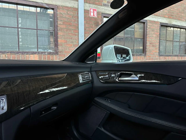 Mercedes-benz cls500 4matic shooting brake 4.7 v8 408pk 2013 cls-klasse - afbeelding 25 van  46