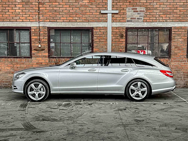 Mercedes-benz cls500 4matic shooting brake 4.7 v8 408pk 2014 cls-klasse - afbeelding 7 van  42