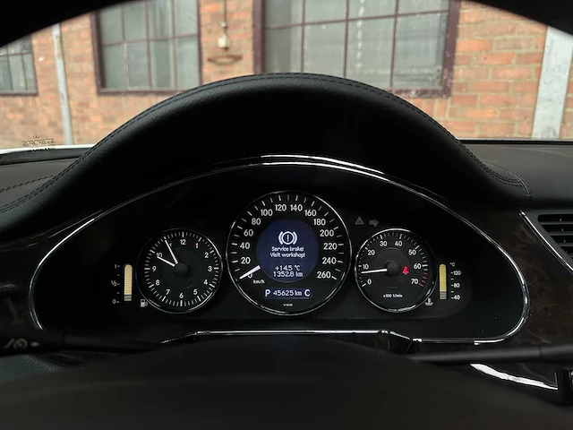 Mercedes-benz cls500 5.0 v8 306pk 2005 cls-klasse youngtimer - afbeelding 19 van  43
