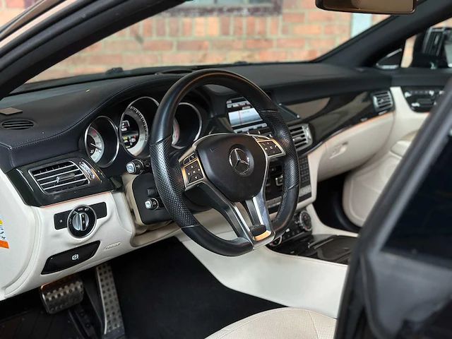 Mercedes-benz cls500 amg 4matic shooting brake 4.7 v8 408pk 2013 cls-klasse - afbeelding 19 van  46