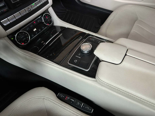 Mercedes-benz cls500 amg 4matic shooting brake 4.7 v8 408pk 2013 cls-klasse - afbeelding 28 van  46