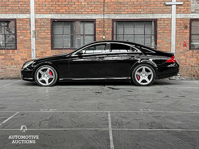Mercedes-benz cls500 amg 5.0 v8 306pk 2008 cls-klasse youngtimer - afbeelding 30 van  60