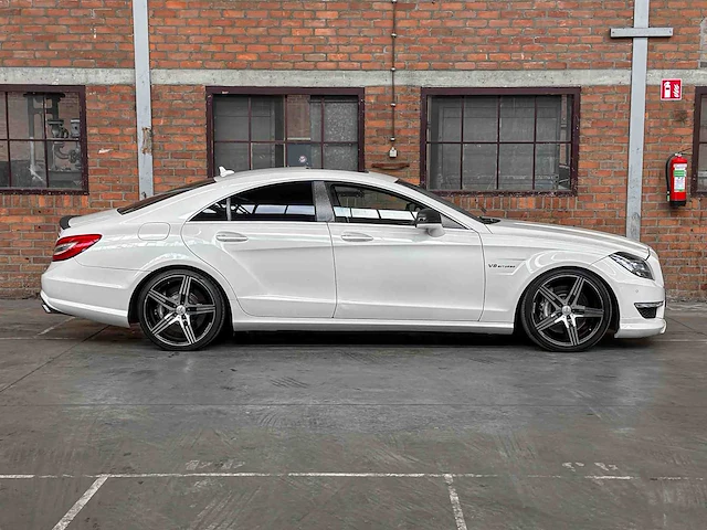 Mercedes-benz cls63 amg 5.5 v8 525pk 2012 cls-klasse (53.000 km) - afbeelding 10 van  46