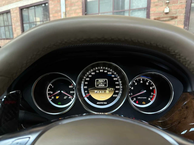 Mercedes-benz cls63 amg 5.5 v8 525pk 2012 cls-klasse (53.000 km) - afbeelding 26 van  46