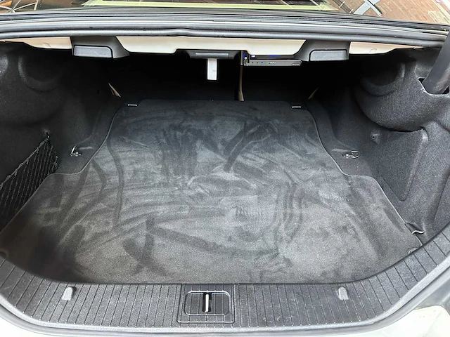 Mercedes-benz cls63 amg 5.5 v8 525pk 2012 cls-klasse (53.000 km) - afbeelding 35 van  46