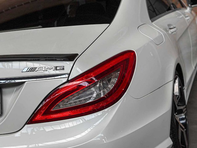 Mercedes-benz cls63 amg 5.5 v8 525pk 2012 cls-klasse (53.000 km) - afbeelding 7 van  46