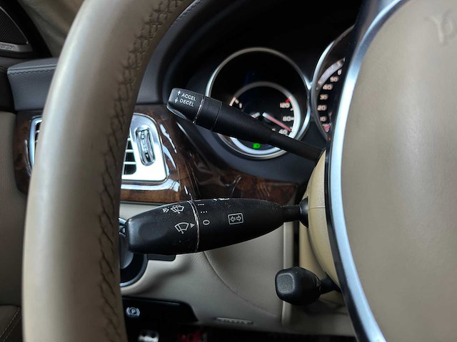 Mercedes-benz cls63 amg 5.5 v8 525pk 2012 cls-klasse (53.000 km) - afbeelding 18 van  46