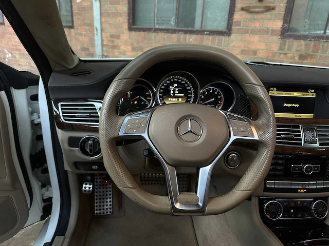 Mercedes-benz cls63 amg 5.5 v8 525pk 2012 cls-klasse - afbeelding 13 van  46