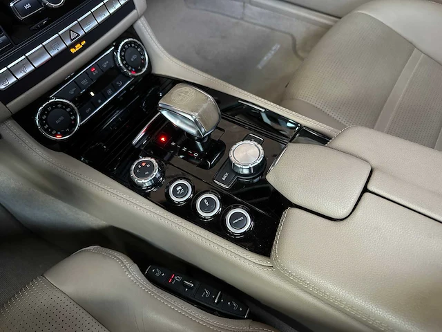 Mercedes-benz cls63 amg 5.5 v8 525pk 2012 cls-klasse - afbeelding 20 van  46