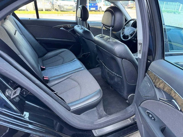 Mercedes-benz e-klasse 200 cdi avantgarde automaat 69-sj-xx - afbeelding 3 van  25