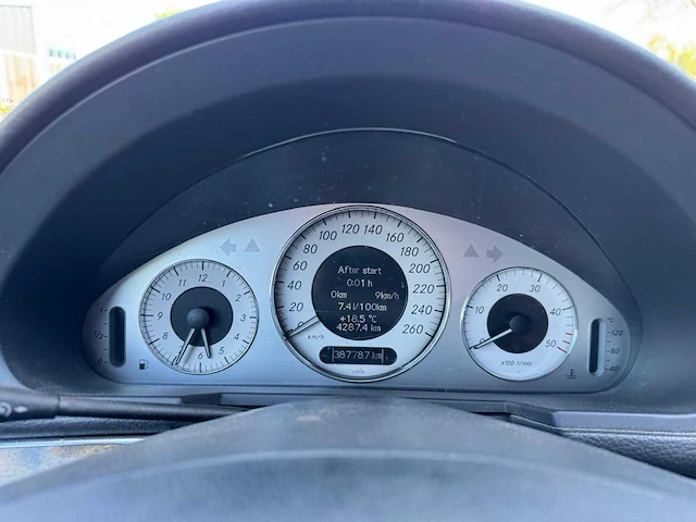 Mercedes-benz e-klasse 200 cdi avantgarde automaat 69-sj-xx - afbeelding 8 van  25