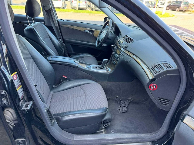 Mercedes-benz e-klasse 200 cdi avantgarde automaat 69-sj-xx - afbeelding 23 van  25