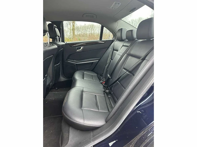 Mercedes-benz e-klasse 200 cdi business class - 2013 | 8-kdh-56 - afbeelding 16 van  17