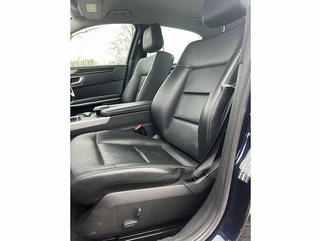 Mercedes-benz e-klasse 200 cdi business class | 8-kdh-56 - afbeelding 4 van  17