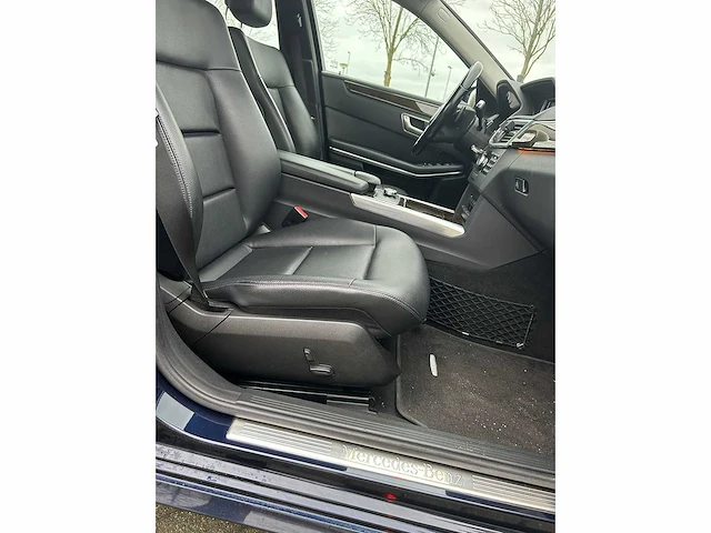 Mercedes-benz e-klasse 200 cdi business class | 8-kdh-56 - afbeelding 17 van  17