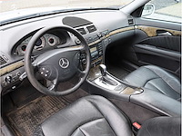 Mercedes benz e-klasse 220 cdi classic automaat 2003, 34-rv-lh - afbeelding 11 van  41