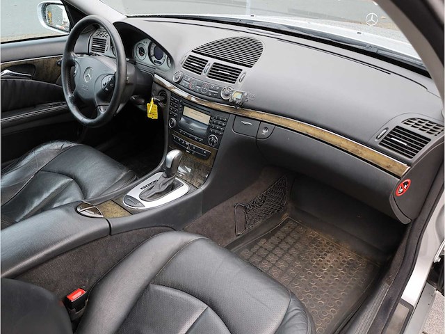 Mercedes benz e-klasse 220 cdi classic automaat 2003, 34-rv-lh - afbeelding 14 van  41